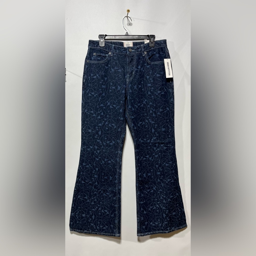 BDG Low Rise Flare Patterned Jeans Size 30 Inseam 32” New With Tags